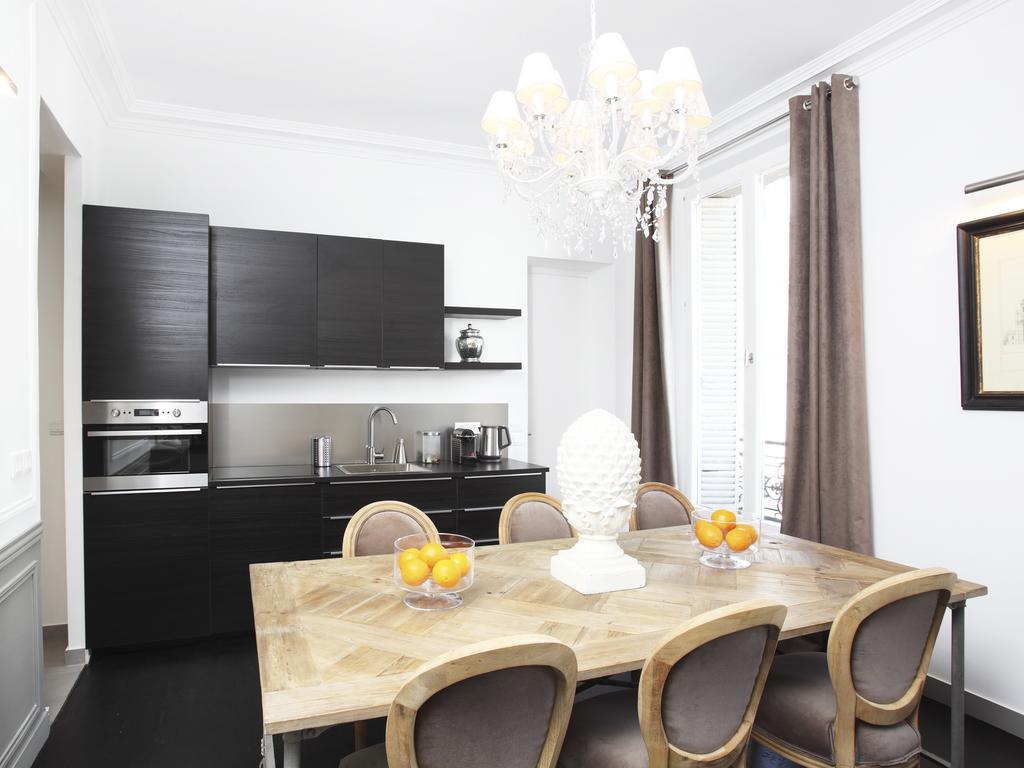 Appartement Livinparis - Luxury 3 Bedrooms Le Louvre I