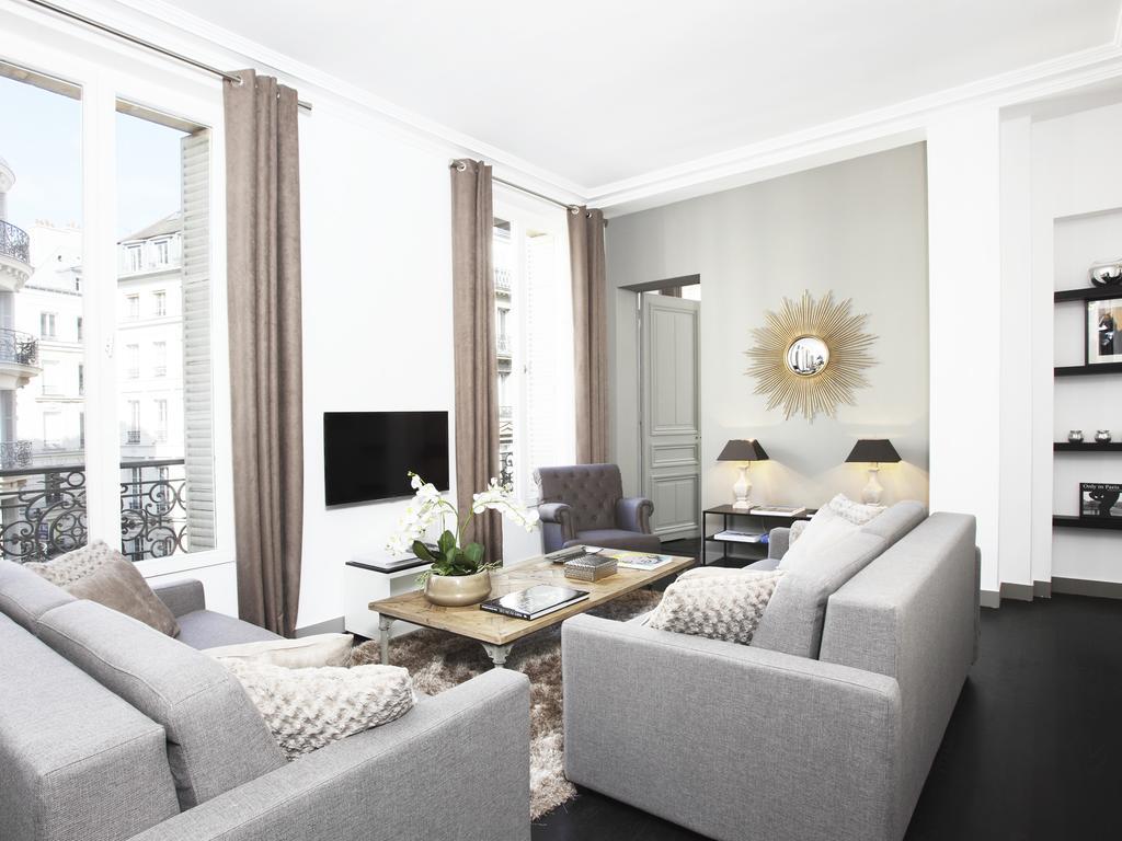 Livinparis - Luxury 3 Bedrooms Le Louvre I Appartement Paris
