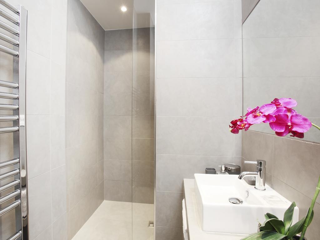 Livinparis - Luxury 3 Bedrooms Le Louvre I Parijs