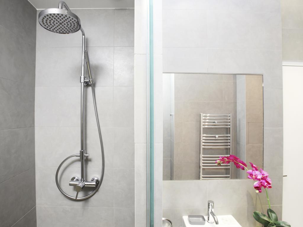 Appartement Livinparis - Luxury 3 Bedrooms Le Louvre I
